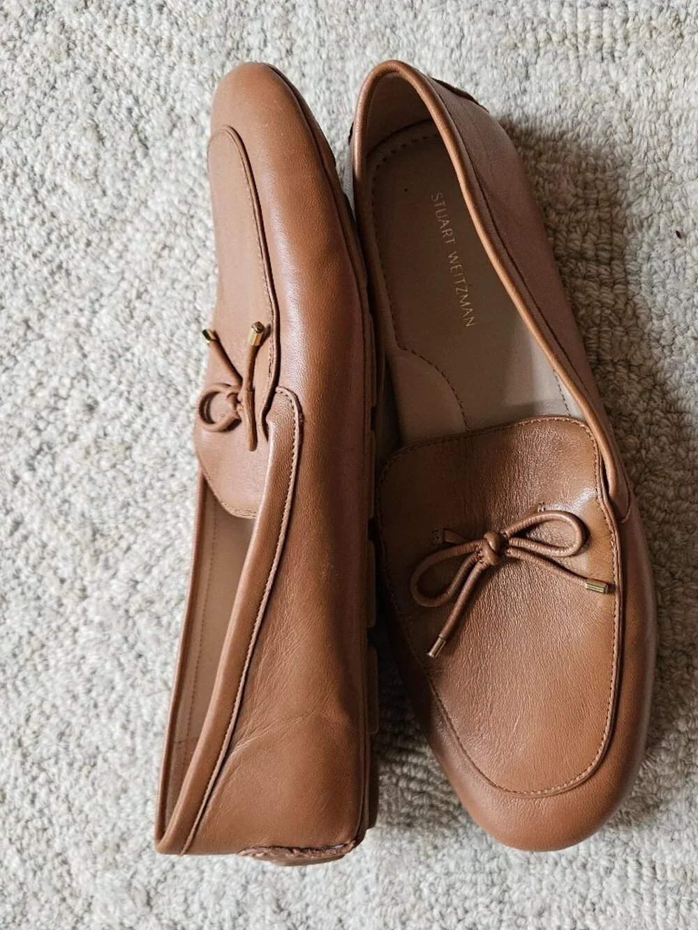 Stuart Weitzman Tan or Brown Driving Loafers Shoes Size 8.5 Leather Slip-On